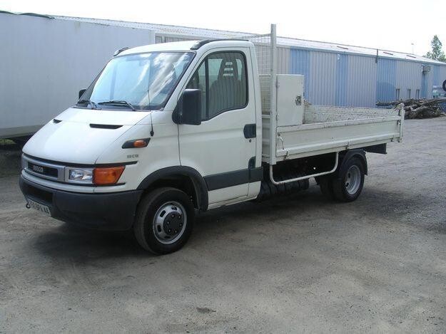 Camion benne > Porteur benne 4X2 > Iveco > 3.5 T