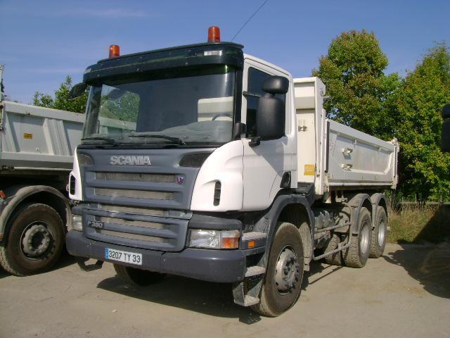 Camion benne > Porteur benne 6X4 > Scania > .