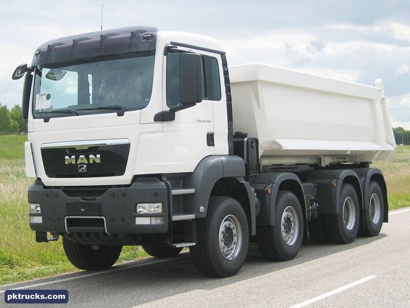 Camion benne > Porteur benne 8X4 > Man > .
