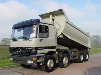 Camion benne > Porteur benne 8X4 > Mercedes > ACTROS