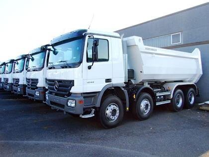 Camion benne > Porteur benne 8X4 > Mercedes > .