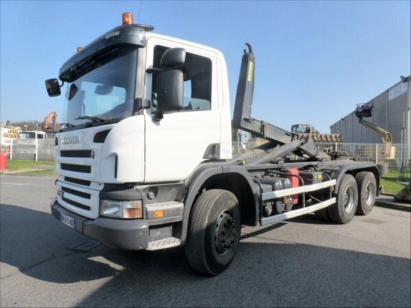 Camion benne > Porteur benne amovible > Scania > P 380 