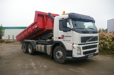Camion benne > Porteur benne amovible > Volvo > FM 9 