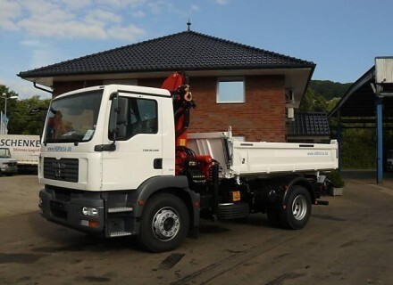 Camion porteur > Grue > Man > .