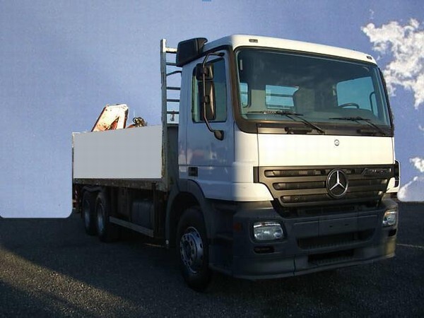 Camion porteur > Plateau > Mercedes > 2636