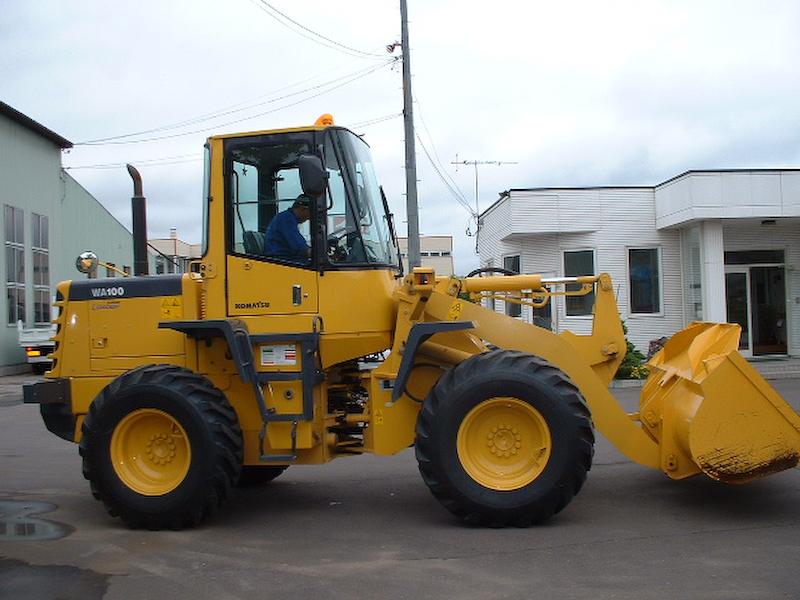 Chargeuse > Chargeuse sur pneus > Komatsu > WA100
