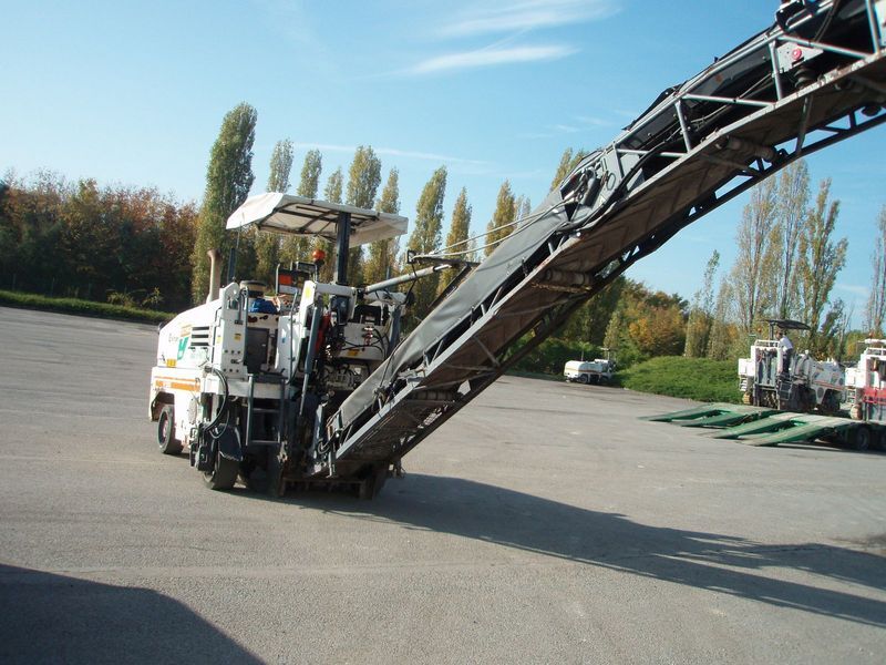 Fraiseuse > Fraiseuse sur chenilles > Wirtgen > 1000