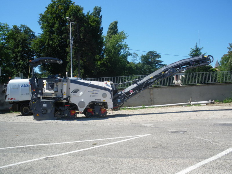 Fraiseuse > Fraiseuse sur chenilles > Wirtgen > W100F