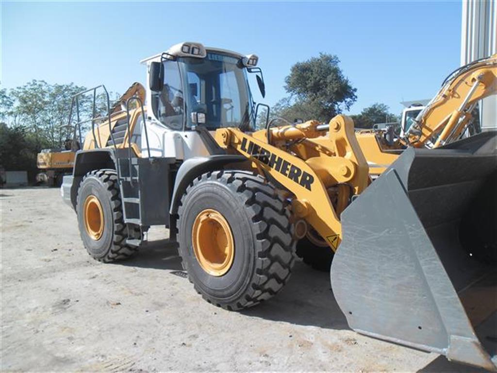 Mat&eacute;riel pour la mise en oeuvre du b&eacute;ton > Concasseur mobile > Pegson > MAXTRAK 1000