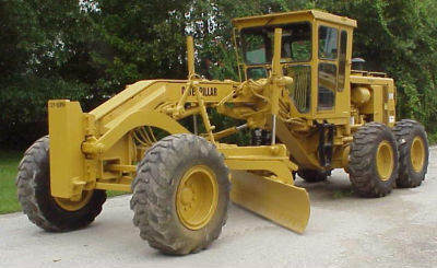 Niveleuse > Niveleuse &agrave; ch&acirc;ssis articul&eacute; 6x4 > Caterpillar > 140