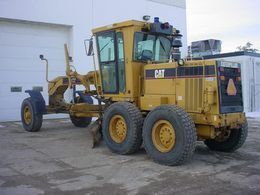Niveleuse > Niveleuse &agrave; ch&acirc;ssis articul&eacute; 6x4 > Caterpillar > 143H