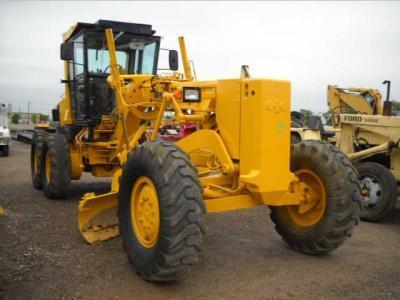 Niveleuse > Niveleuse &agrave; ch&acirc;ssis rigide 6x4 > Komatsu > 100