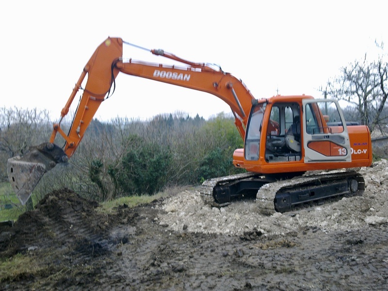 Pelle hydraulique > Pelle hydraulique sur chenilles > Daewoo > solar 130