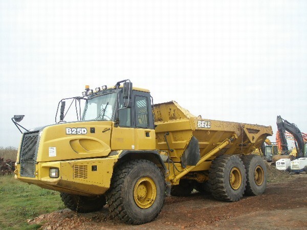 Tombereau articul&eacute; > Tombereau articul&eacute; 6x6 > Bell > B25