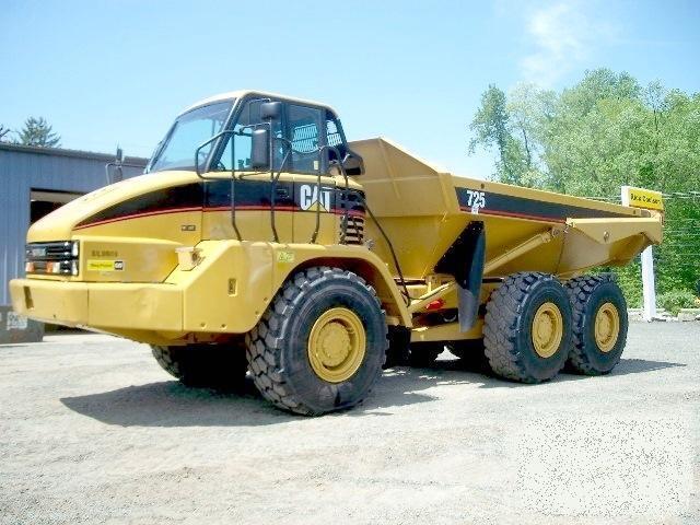 Tombereau articul&eacute; > Tombereau articul&eacute; 6x6 > Caterpillar > 725