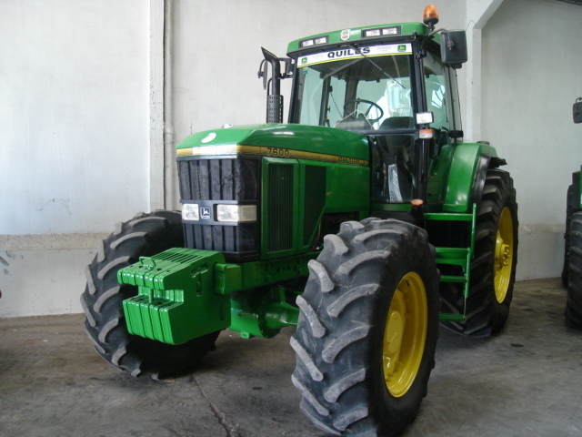Tracteur > Tracteur de chantier 4x4 > John Deere > 7600