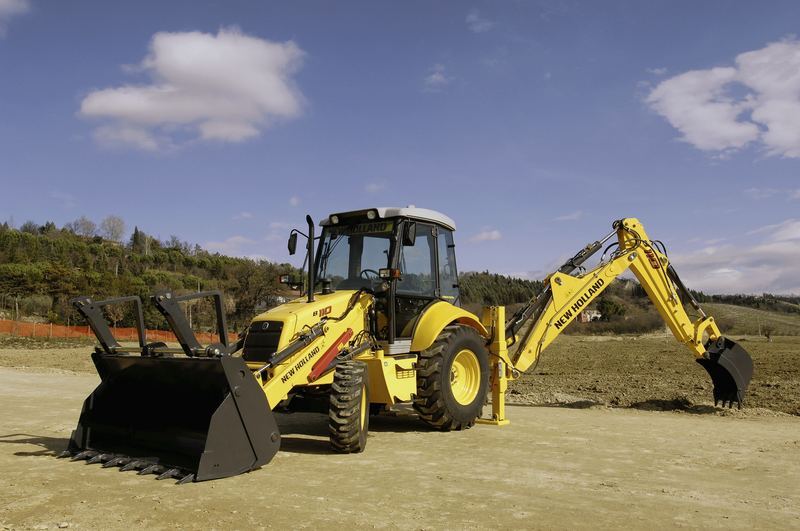 Tractopelle > Tractopelle 4x roues motrices > New holland > B110