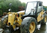 Chariot élévateur de chantier à portée variable Caterpillar TH 220 B