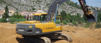 Volvo EC 240