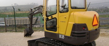 Volvo EC 25