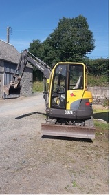 Pelle hydraulique sur chenilles Volvo ECR28