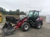 Chargeuse compacte sur pneus Yanmar V7HW