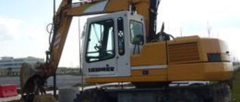 Liebherr A 316