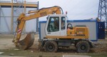 Liebherr A 900